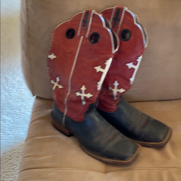 comfy cowboy boots